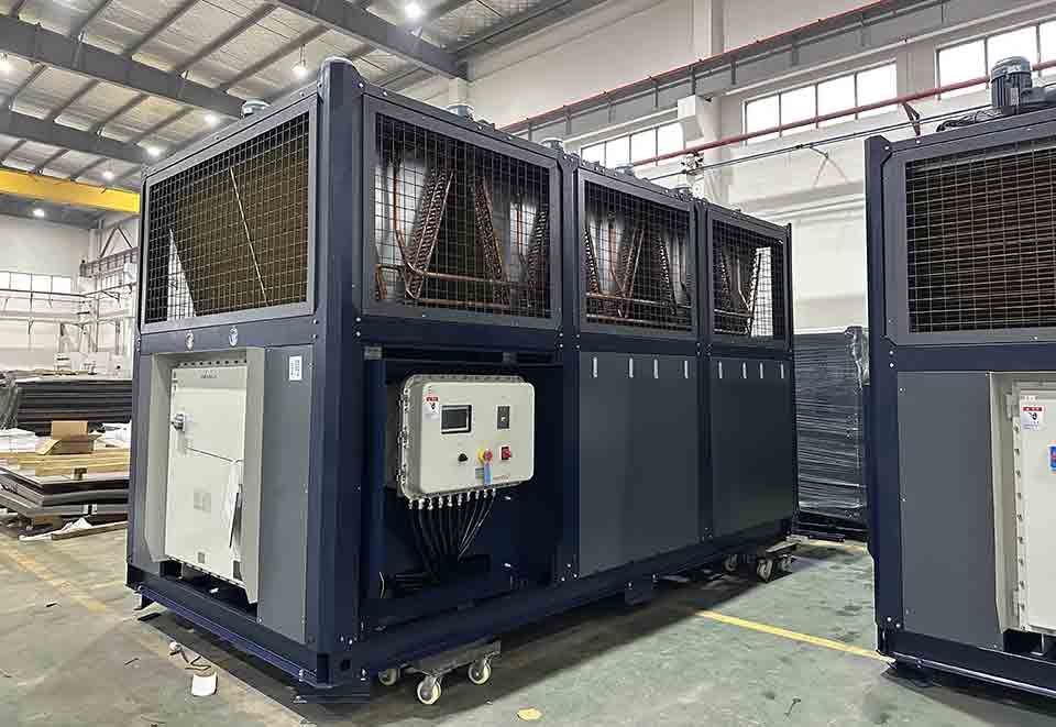 風(fēng)冷螺桿式變頻冷水機